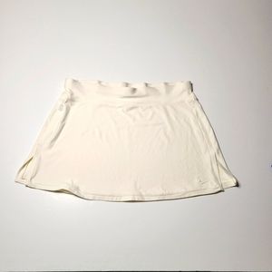 Nike drifit active skirt in EUC